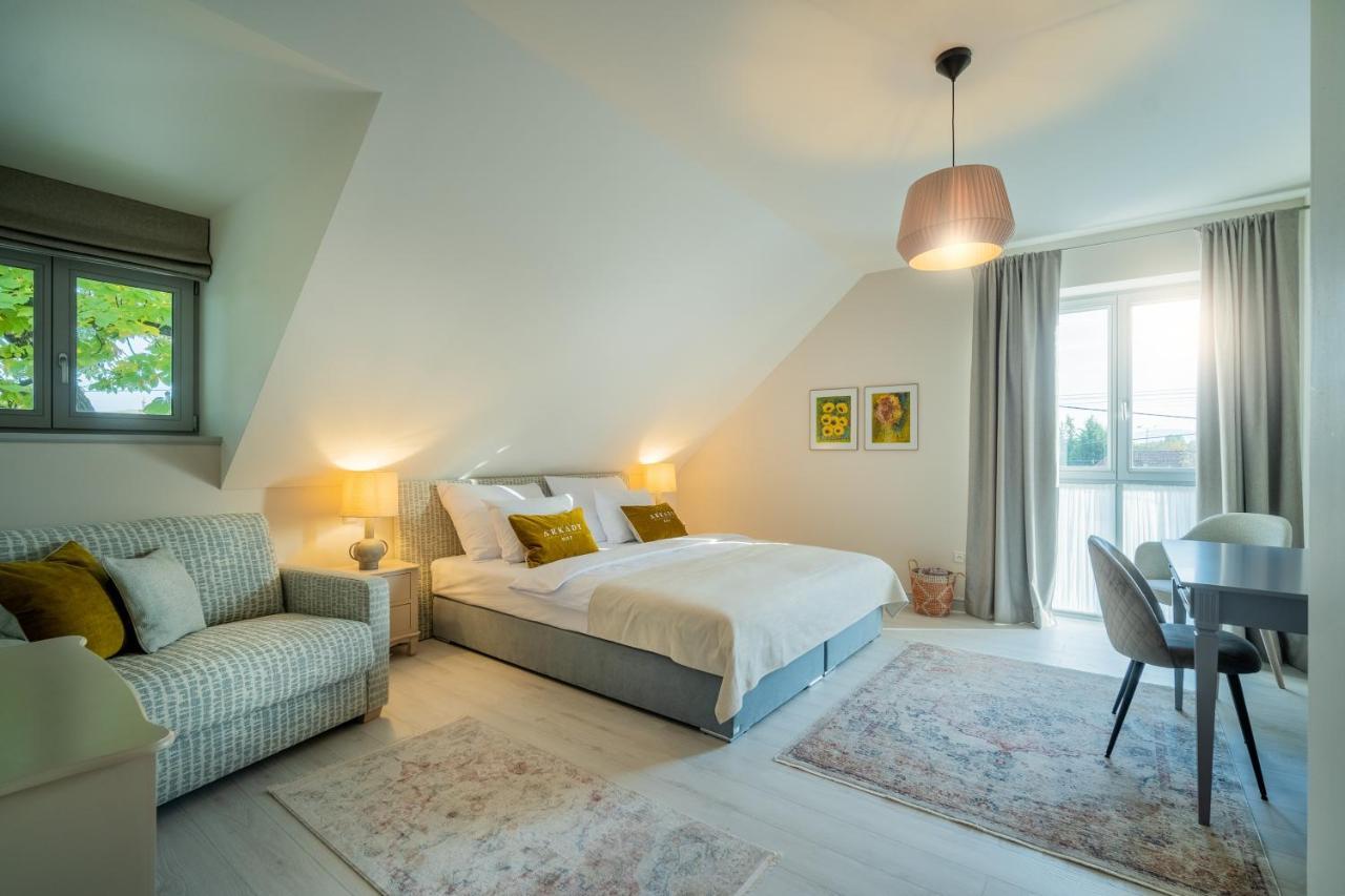 Arkady Hof Hotel Stomfa Kültér fotó